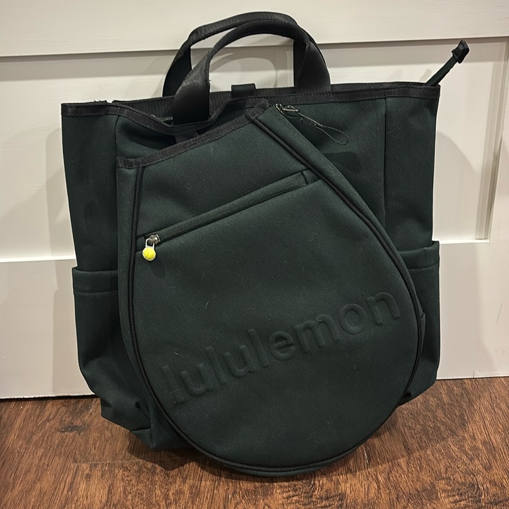 Lululemon tennis bag
